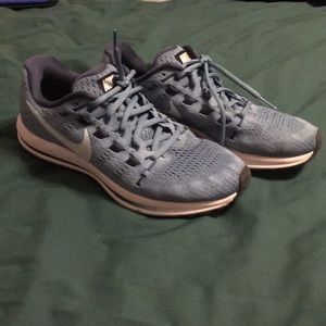 Nike Zoom vomero running shoe